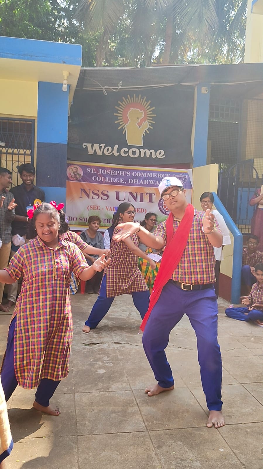 Dance 4